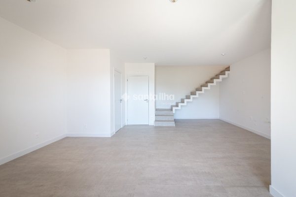 Apartamento à venda com 102m², 2 quartos, 2 suítes, 1 vaga no bairro João Paulo em Florianópolis