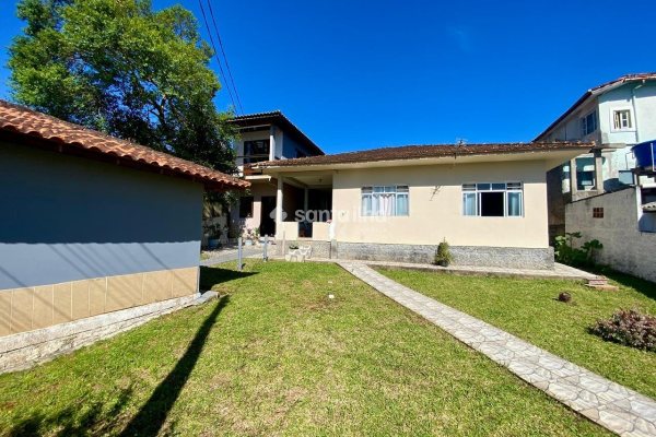Casa à venda com 148m², 3 quartos no bairro Tapera em Florianópolis