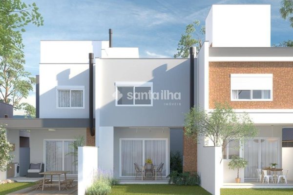Casa à venda com 184m², 3 quartos, 1 suíte, 1 vaga no bairro Campeche em Florianópolis