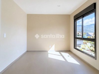 Casa à venda com 200m², 3 quartos, 1 suíte, 1 vaga no bairro Açores em Florianópolis - Foto 7