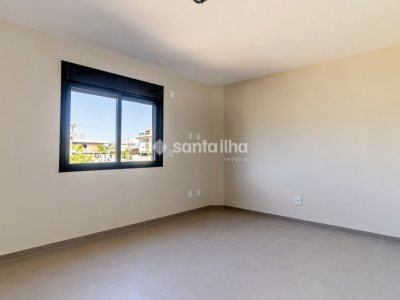 Casa à venda com 200m², 3 quartos, 1 suíte, 1 vaga no bairro Açores em Florianópolis - Foto 8