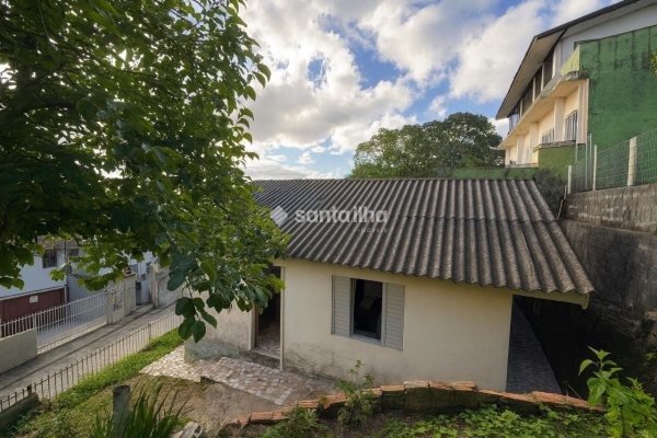 Casa à venda com 160m², 2 quartos, 1 vaga no bairro Tapera em Florianópolis