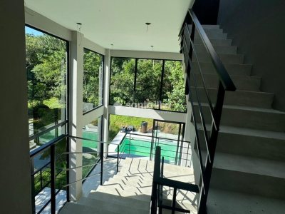 Casa em Condomínio para alugar com 320m², 3 quartos, 2 suítes, 4 vagas no bairro Campeche em Florianópolis - Foto 15