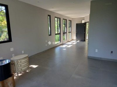 Casa em Condomínio para alugar com 320m², 3 quartos, 2 suítes, 4 vagas no bairro Campeche em Florianópolis - Foto 22