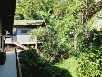 Casa em Condomínio para alugar com 320m², 3 quartos, 2 suítes, 4 vagas no bairro Campeche em Florianópolis - Foto 23