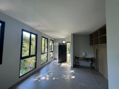Casa em Condomínio para alugar com 320m², 3 quartos, 2 suítes, 4 vagas no bairro Campeche em Florianópolis - Foto 26
