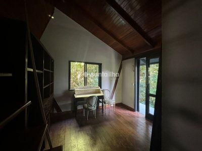 Casa em Condomínio para alugar com 320m², 3 quartos, 2 suítes, 4 vagas no bairro Campeche em Florianópolis - Foto 30