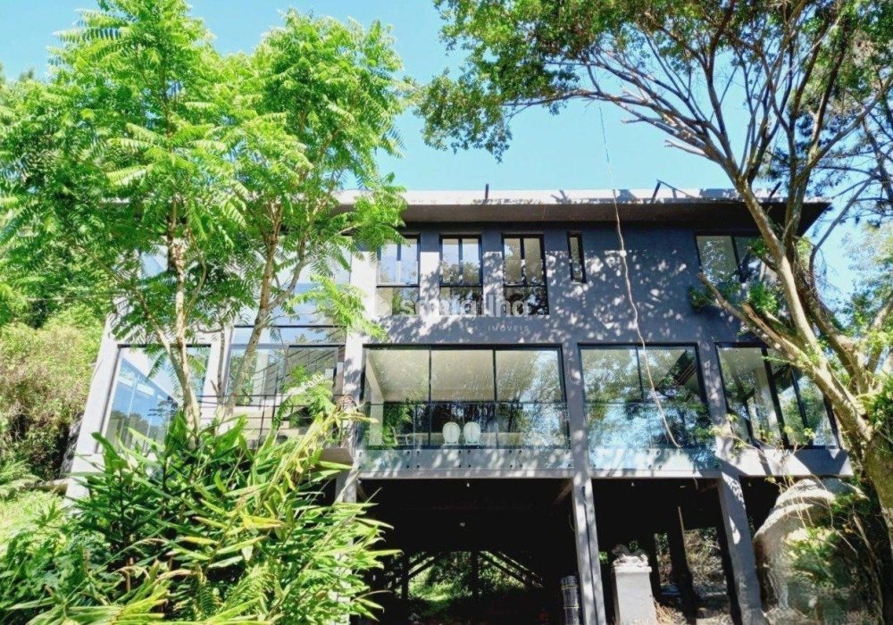 Casa em Condomínio para alugar com 320m², 3 quartos, 2 suítes, 4 vagas no bairro Campeche em Florianópolis - Foto 1