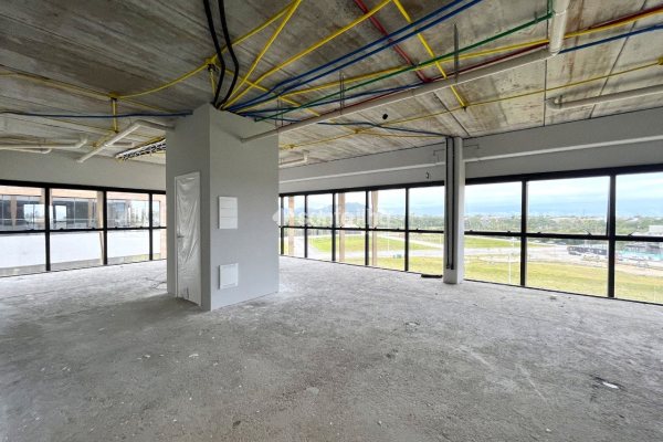 Sala/Conjunto para alugar com 130m², 1 vaga no bairro Campeche em Florianópolis