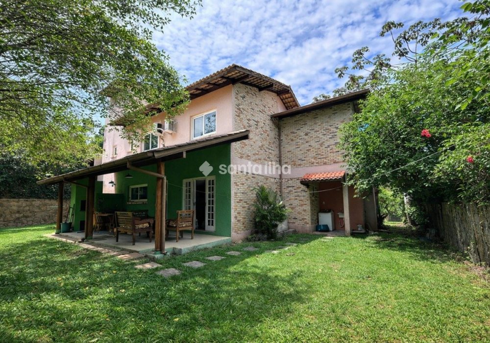 Casa em Condomínio à venda com 250m², 3 quartos, 1 suíte, 2 vagas no bairro Rio Tavares em Florianopolis - Foto 1
