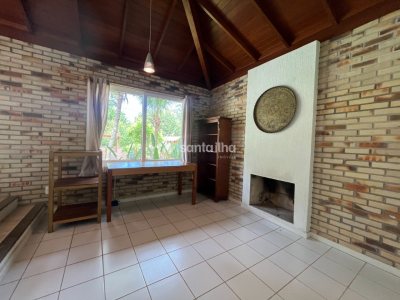 Casa em Condomínio à venda com 250m², 3 quartos, 1 suíte, 2 vagas no bairro Rio Tavares em Florianopolis - Foto 7