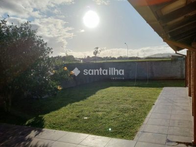 Casa à venda com 160m², 4 quartos, 1 suíte, 3 vagas no bairro Campeche em Florianópolis - Foto 25
