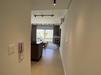 Studio para alugar ou comprar com 42m², 1 quarto, 1 vaga no bairro Campeche em Florianópolis - Foto 2