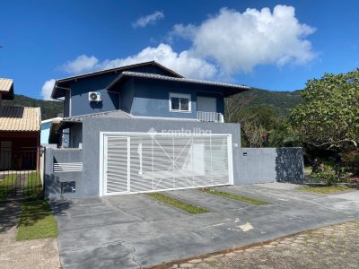 Casa à venda com 236m², 3 quartos, 3 suítes, 2 vagas no bairro Pântano do Sul em Florianópolis - Foto 3