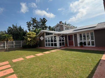 Casa à venda com 287m², 4 quartos, 2 suítes, 2 vagas no bairro Lagoa da Conceição em Florianópolis - Foto 3