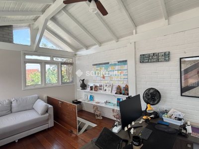 Casa à venda com 287m², 4 quartos, 2 suítes, 2 vagas no bairro Lagoa da Conceição em Florianópolis - Foto 8