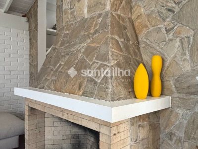 Casa à venda com 287m², 4 quartos, 2 suítes, 2 vagas no bairro Lagoa da Conceição em Florianópolis - Foto 12