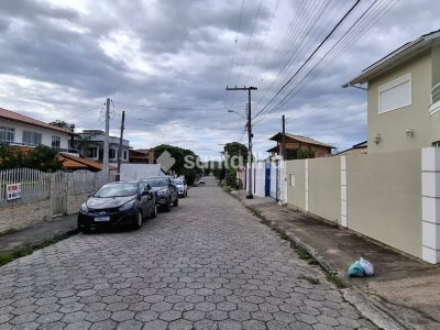Terreno à venda com 60m², 3 quartos, 1 suíte, 1 vaga no bairro Rio Tavares em Florianópolis - Foto 9