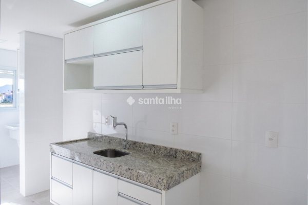 Apartamento para alugar com 70m², 2 quartos, 1 suíte, 1 vaga no bairro Ribeirão da Ilha em Florianópolis
