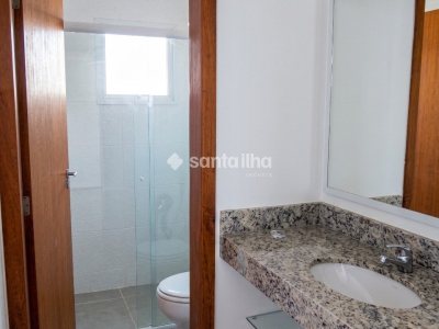 Apartamento para alugar com 70m², 2 quartos, 1 suíte, 1 vaga no bairro Ribeirão da Ilha em Florianópolis - Foto 7