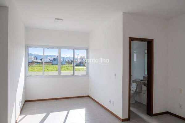Apartamento para alugar com 70m², 2 quartos, 1 suíte, 1 vaga no bairro Ribeirão da Ilha em Florianópolis