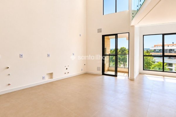 Loft à venda com 62m², 1 quarto, 1 suíte, 1 vaga no bairro Ribeirão da Ilha em Florianópolis