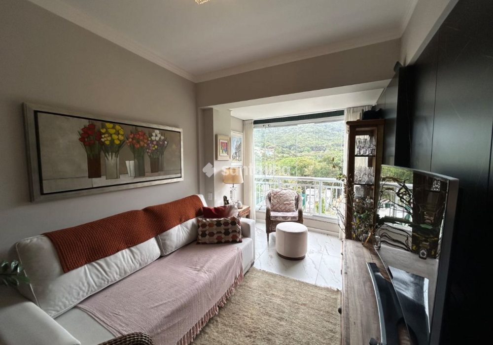 Apartamento à venda com 74m², 3 quartos, 1 suíte, 1 vaga no bairro Itacorubi em Florianópolis - Foto 1