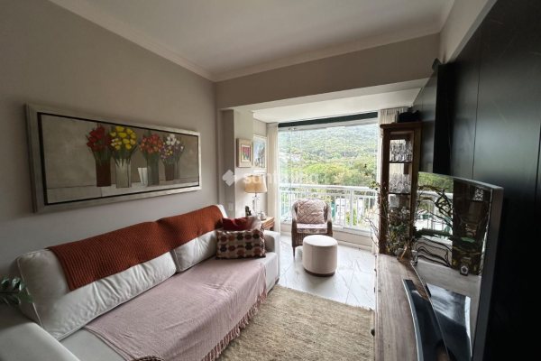 Apartamento à venda com 74m², 3 quartos, 1 suíte, 1 vaga no bairro Itacorubi em Florianópolis