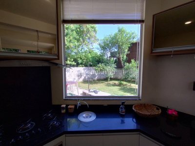 Casa à venda com 120m², 1 quarto, 1 suíte, 4 vagas no bairro Morro das Pedras em Florianópolis - Foto 9