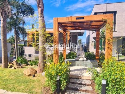 Casa em Condomínio à venda com 361m², 3 quartos, 3 suítes, 5 vagas no bairro Lagoa da Conceição em Florianópolis - Foto 28