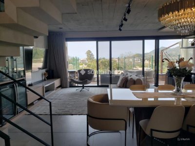 Casa em Condomínio à venda com 361m², 3 quartos, 3 suítes, 5 vagas no bairro Lagoa da Conceição em Florianópolis - Foto 4