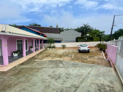 Casa à venda com 312m², 3 quartos, 1 suíte, 4 vagas no bairro Lagoa da Conceição em Florianópolis - Foto 4