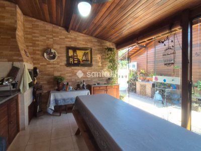 Casa à venda com 125m², 4 quartos, 1 suíte, 3 vagas no bairro Campeche em Florianópolis - Foto 25