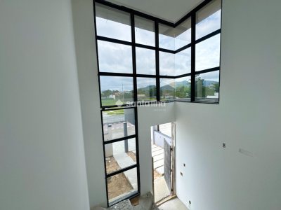 Casa à venda com 157m², 3 quartos, 3 suítes, 1 vaga no bairro Campeche em Florianópolis - Foto 13