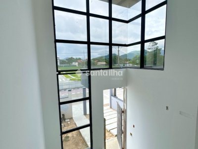 Casa à venda com 157m², 3 quartos, 3 suítes, 1 vaga no bairro Campeche em Florianópolis - Foto 14