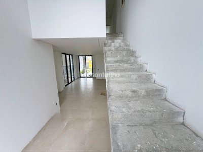 Casa à venda com 157m², 3 quartos, 3 suítes, 1 vaga no bairro Campeche em Florianópolis - Foto 7