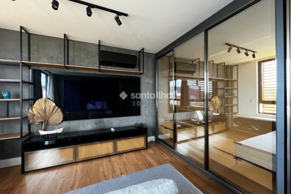 Studio à venda com 50m², 1 quarto, 1 vaga no bairro Córrego Grande em Florianópolis