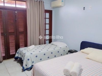 Casa em Condomínio à venda com 210m², 6 quartos, 1 suíte, 3 vagas no bairro Morro das Pedras em Florianópolis - Foto 8