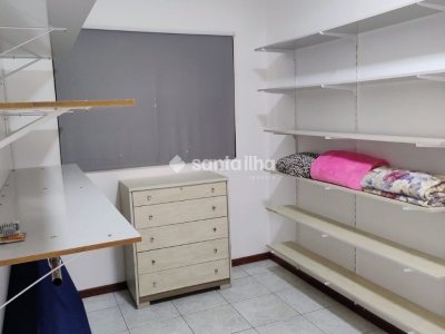 Casa em Condomínio à venda com 210m², 6 quartos, 1 suíte, 3 vagas no bairro Morro das Pedras em Florianópolis - Foto 12
