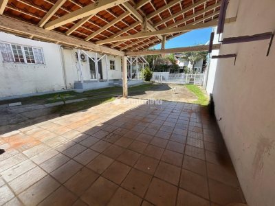 Casa à venda com 150m², 4 quartos, 6 vagas no bairro Campeche em Florianópolis - Foto 7