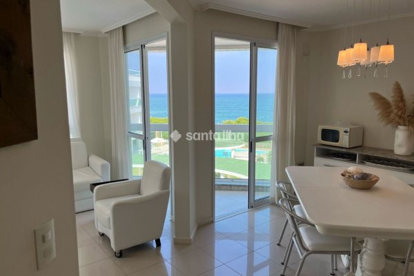Apartamento à venda com 113m², 2 quartos, 1 suíte, 2 vagas no bairro Morro das Pedras em Florianópolis
