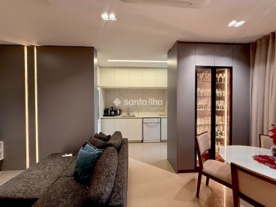 Apartamento à venda com 79m², 2 quartos, 1 suíte, 2 vagas no bairro Agronômica em Florianópolis - Foto 4