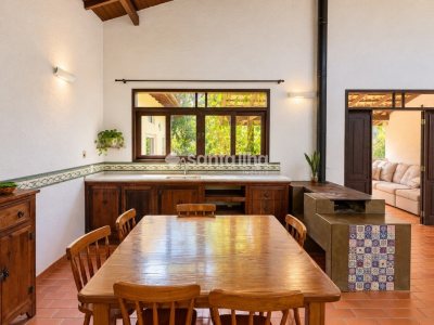 Casa à venda com 200m², 3 quartos, 1 suíte, 4 vagas no bairro Campeche em Florianópolis - Foto 4