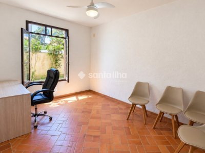 Casa à venda com 200m², 3 quartos, 1 suíte, 4 vagas no bairro Campeche em Florianópolis - Foto 7