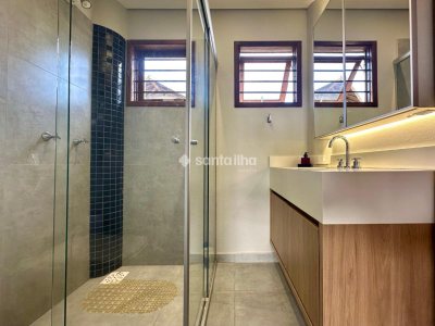 Casa à venda com 310m², 3 quartos, 1 suíte, 2 vagas no bairro Campeche em Florianópolis - Foto 20