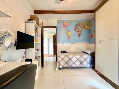 Casa à venda com 310m², 3 quartos, 1 suíte, 2 vagas no bairro Campeche em Florianópolis - Foto 17