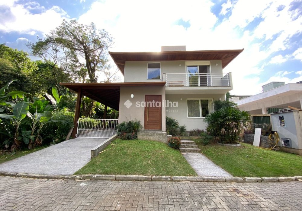 Casa em Condomínio à venda com 230m², 3 quartos, 2 suítes, 3 vagas no bairro Rio Tavares em Florianópolis - Foto 1