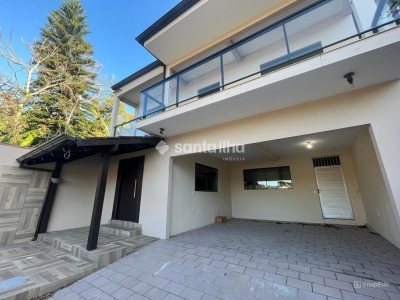 Casa à venda com 220m², 5 quartos, 1 suíte, 2 vagas no bairro Pântano do Sul em Florianópolis - Foto 3