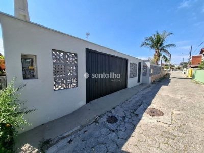 Casa à venda com 190m², 4 quartos, 3 vagas no bairro Campeche em Florianopolis - Foto 4