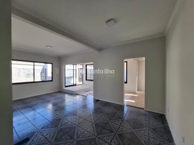 Casa à venda com 190m², 4 quartos, 3 vagas no bairro Campeche em Florianopolis - Foto 26